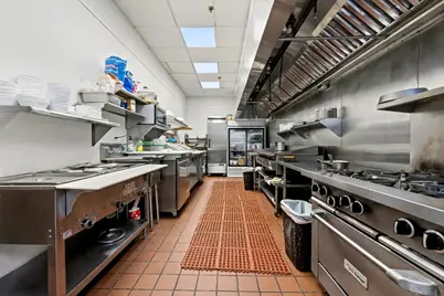 697 Foxon Road, East Haven, CT 06513 - Photo 9