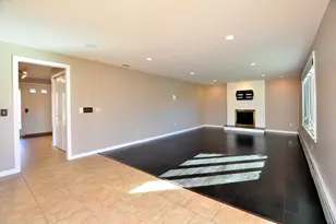 16 Virginia Ln, Farmington, CT 06085 - Photo 15