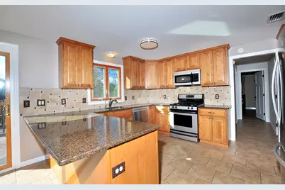 16 Virginia Lane, Farmington, CT 06085 - Photo 11