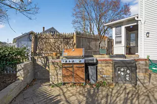 12 N Main St, Windsor Locks, CT 06096 - Photo 23