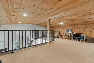 11 Pearl St, Groton, CT 06340 - Photo 33