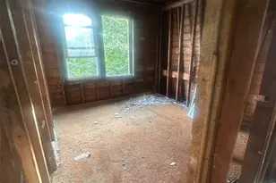 59 Mansfield St, Hartford, CT 06154 - Photo 9