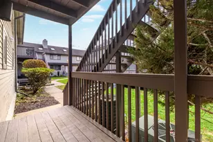 2437 Bedford St, Stamford, CT 06905 - Photo 11