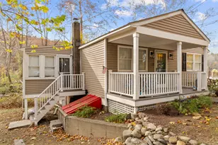 567 Roosevelt Dr, Oxford, CT 06478 - Photo 3