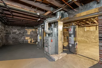 73 Pixlee Place, Bridgeport, CT 06610 - Photo 37