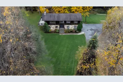 116 Hillcrest Park Road, Greenwich, CT 06807 - Photo 3