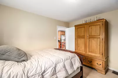 6 Thomas Lane, New Milford, CT 06776 - Photo 9