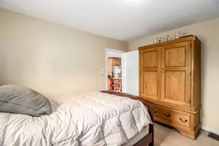 6 Thomas Ln, New Milford, CT 06776 - Photo 9