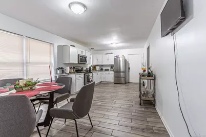 147 Enfield Street, Hartford, CT 06112 - Photo 5
