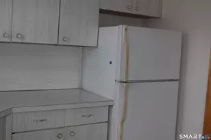 20 Merrill St, Waterbury, CT 06708 - Photo 9