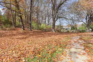 122 Towne House Rd, Hamden, CT 06514 - Photo 19