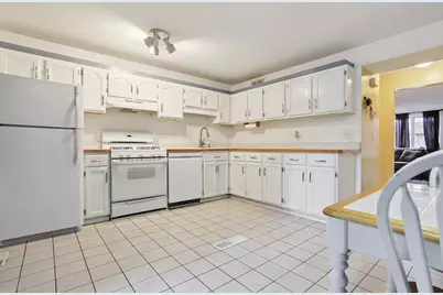 122 Towne House Road #122, Hamden, CT 06514 - Photo 7