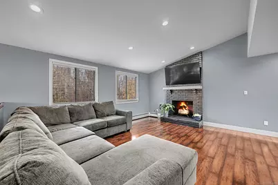 9 Beechwood Road, Plainville, CT 06062 - Photo 3