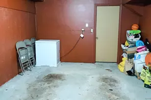 380 Hitchcock Rd, Waterbury, CT 06705 - Photo 15