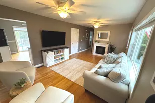 145 Honor Rd, West Haven, CT 06516 - Photo 5