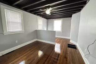 959 Winchester Ave, Hamden, CT 06517 - Photo 3