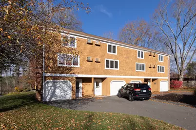 39 Farmington Avenue #B4, Plainville, CT 06062 - Photo 3