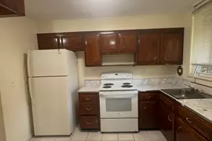 492 Fountain St, New Haven, CT 06515 - Photo 3