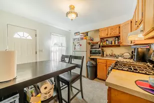 165 Foster St, Meriden, CT 06451 - Photo 15