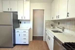 1 Strawberry Hill Ct, Stamford, CT 06902 - Photo 5