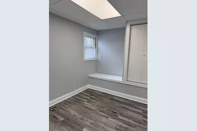 211 Montowese Street, Branford, CT 06405 - Photo 11