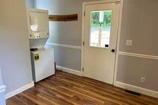 215 Sherman Ave, Hamden, CT 06518 - Photo 7