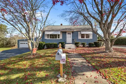 35 Pine Street, Waterford, CT 06385 - Photo 1