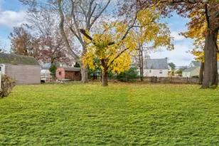 60 Deerfield Dr, Manchester, CT 06040 - Photo 5