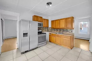 223 Lawlor St, New Britain, CT 06051 - Photo 3