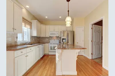 74 Brookview Place #74, Southington, CT 06479 - Photo 11