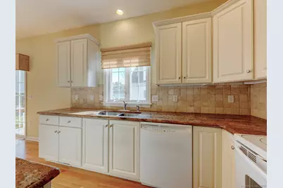 74 Brookview Place #74, Southington, CT 06479 - Photo 15