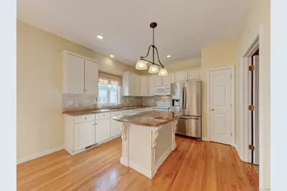 74 Brookview Place #74, Southington, CT 06479 - Photo 17