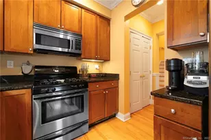 160 Glenbrook Rd, Stamford, CT 06902 - Photo 23