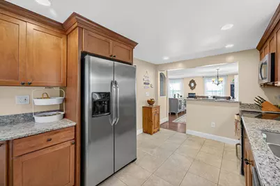 169 Avery Street, South Windsor, CT 06074 - Photo 9