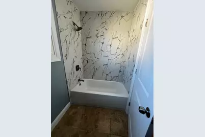 1248 Pembroke Street, Bridgeport, CT 06608 - Photo 3