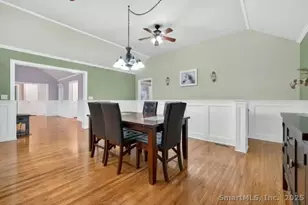 147 N Wawecus Hill Rd, Norwich, CT 06360 - Photo 9