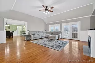 147 N Wawecus Hill Rd, Norwich, CT 06360 - Photo 5