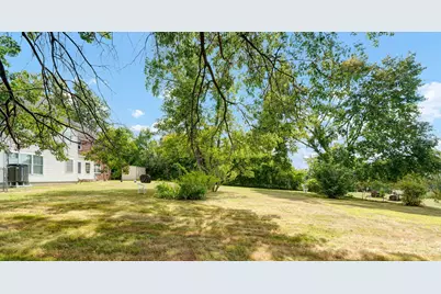 510 New Britain Avenue, Hartford, CT 06106 - Photo 35