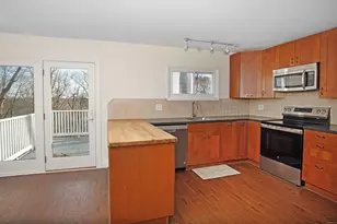 180 Peaceable Ridge Rd, Ridgefield, CT 06877 - Photo 9