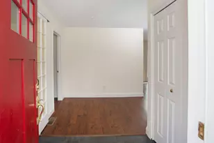 180 Peaceable Ridge Rd, Ridgefield, CT 06877 - Photo 5