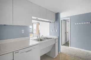 127 Greyrock Pl, Stamford, CT 06901 - Photo 13