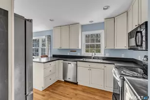 43 Fort Path Rd, Madison, CT 06443 - Photo 13