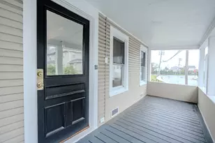 11 Burritt Ave, Norwalk, CT 06854 - Photo 3