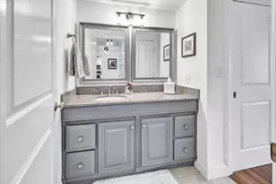 516 Opa Ln, Stratford, CT 06614 - Photo 23