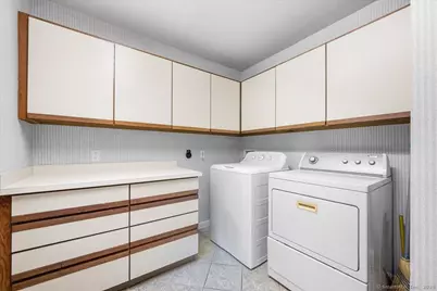 1399 Route 163, Montville, CT 06370 - Photo 9