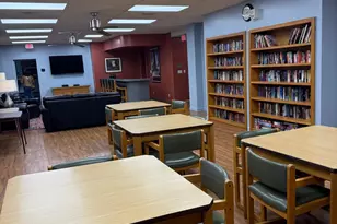 31 Woodland St, Hartford, CT 06105 - Photo 9