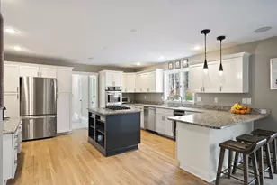 41 Deer Hill Rd, Redding, CT 06896 - Photo 9