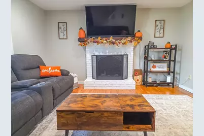 11 Bobin Road, Plymouth, CT 06786 - Photo 5