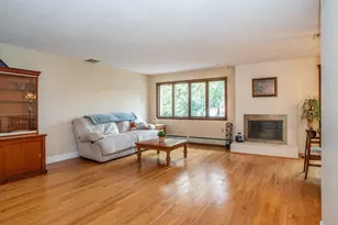 148 King Philip Dr, West Hartford, CT 06117 - Photo 13