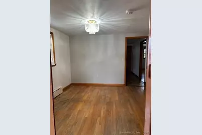 87 Grandview Terrace, Hartford, CT 06114 - Photo 3